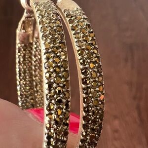 NEW MARLYN SCHIFF Hoops with Gold Stone Details in Matte Gold Tone